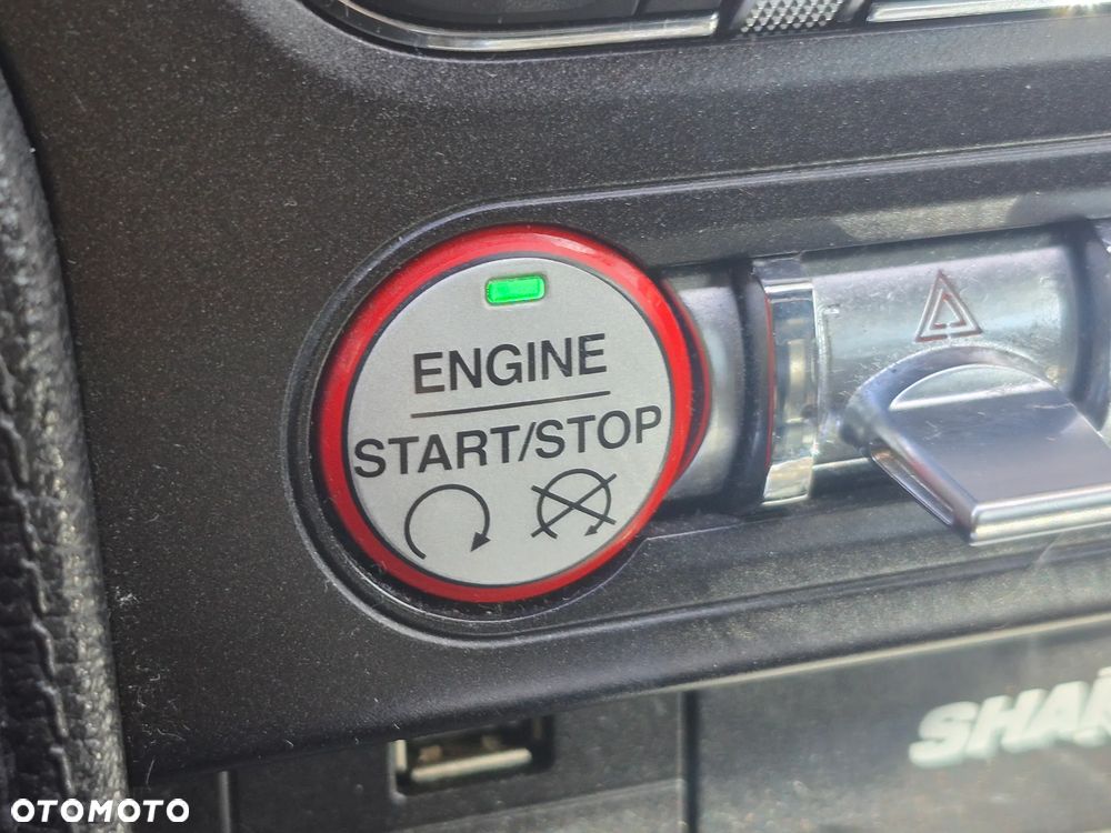 Ford Mustang 5.0 V8 GT - 18