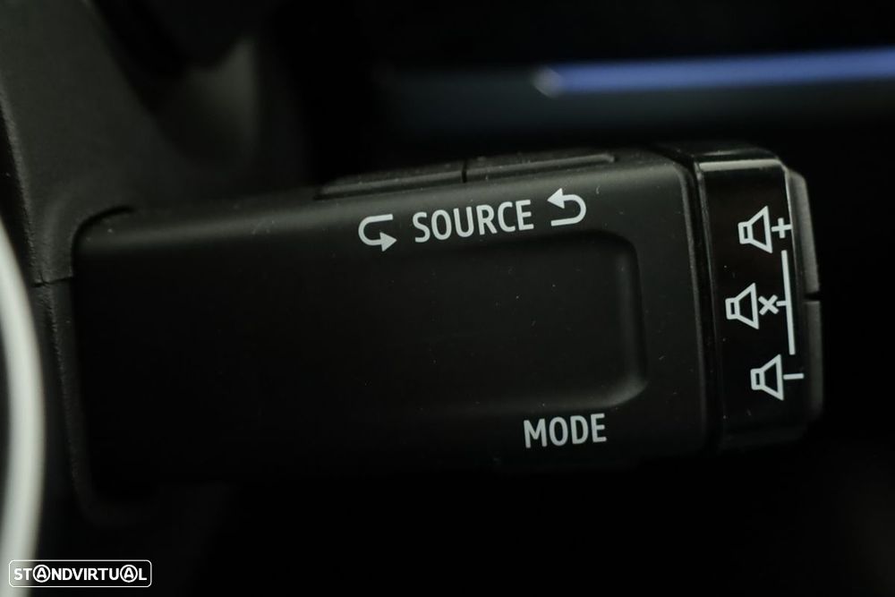 Renault Arkana 1.6 E-Tech R.S.Line - 19