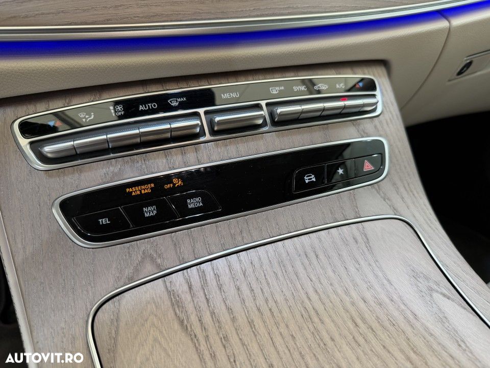 Mercedes-Benz CLS - 20