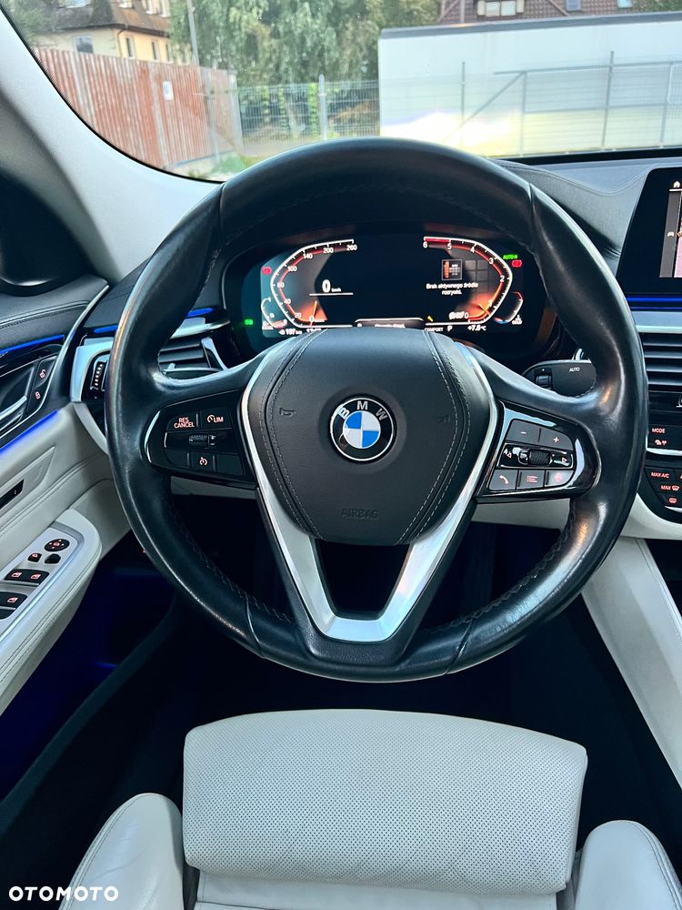 BMW 6GT 630d Luxury Line - 15