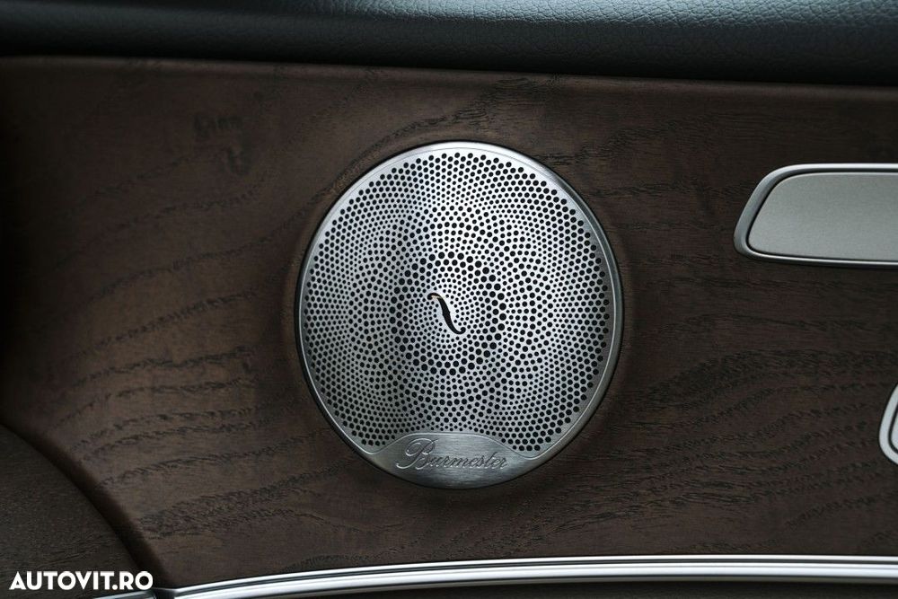 Mercedes-Benz E - 27