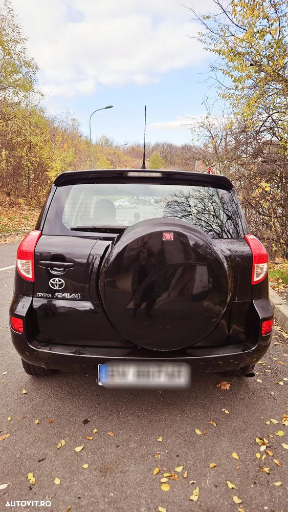 Toyota RAV4 2.2 D-4D 4x4 - 3