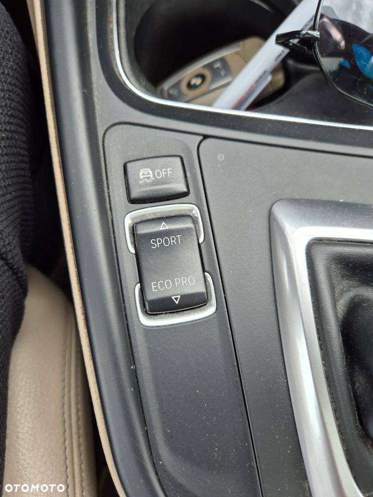 BMW Seria 3 - 22