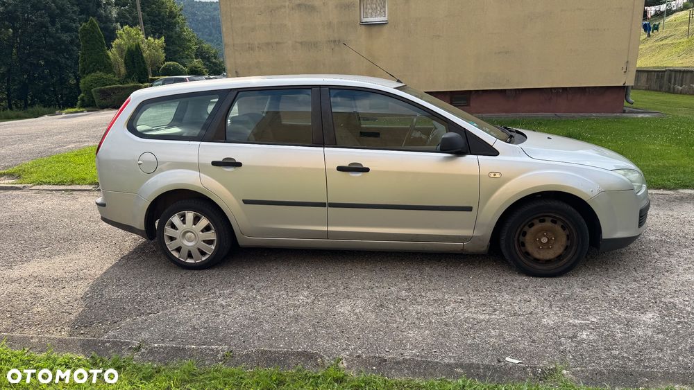 Ford Focus - 4
