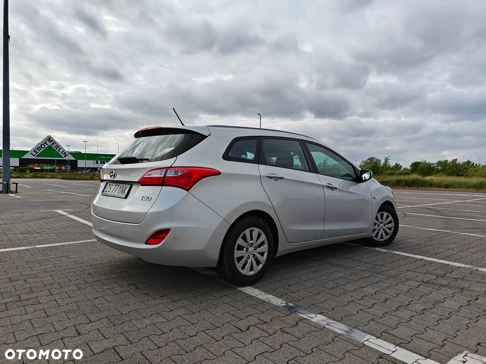 Hyundai i30 1.4 CRDi Classic + - 4