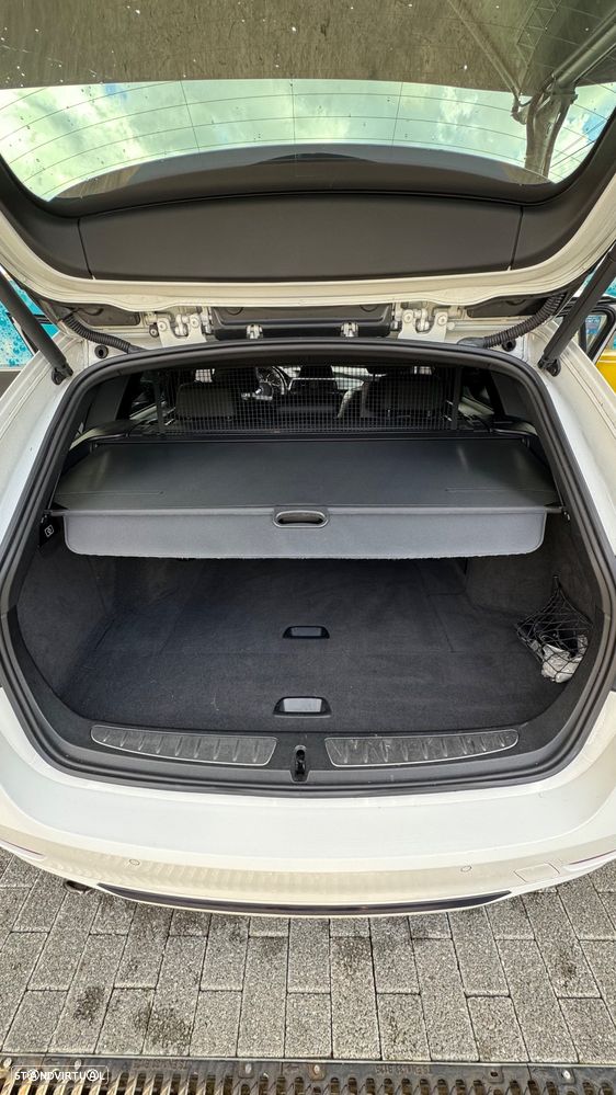 BMW 318 d Auto Line Sport - 15