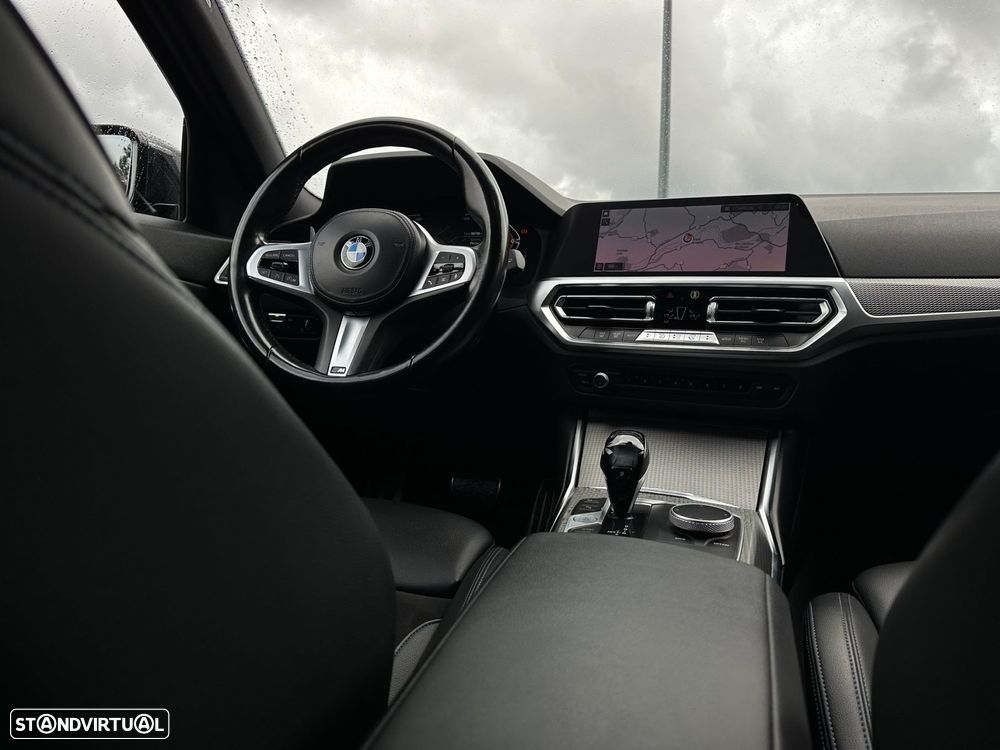 BMW 318 d Touring Pack M Auto - 27