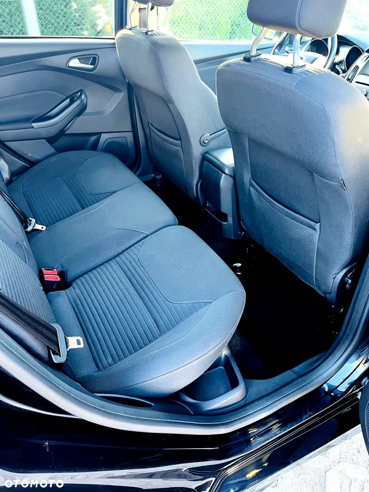 Ford Focus - 16