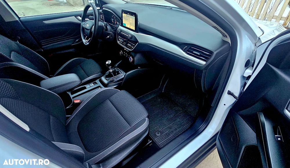 Ford Focus 1.5 EcoBlue Active Business - 20