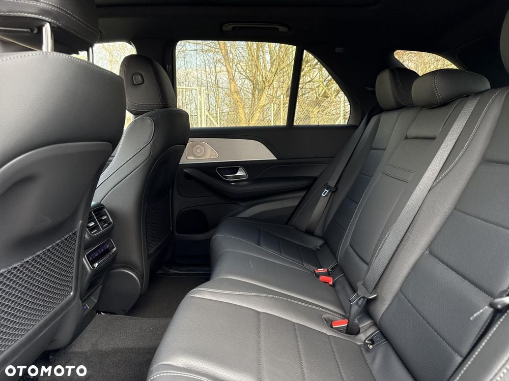 Mercedes-Benz GLE - 15