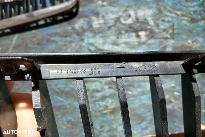 Grila radiator stanga 7120007 224059-10 7120007 224059-10 BMW Seria 3 - 4