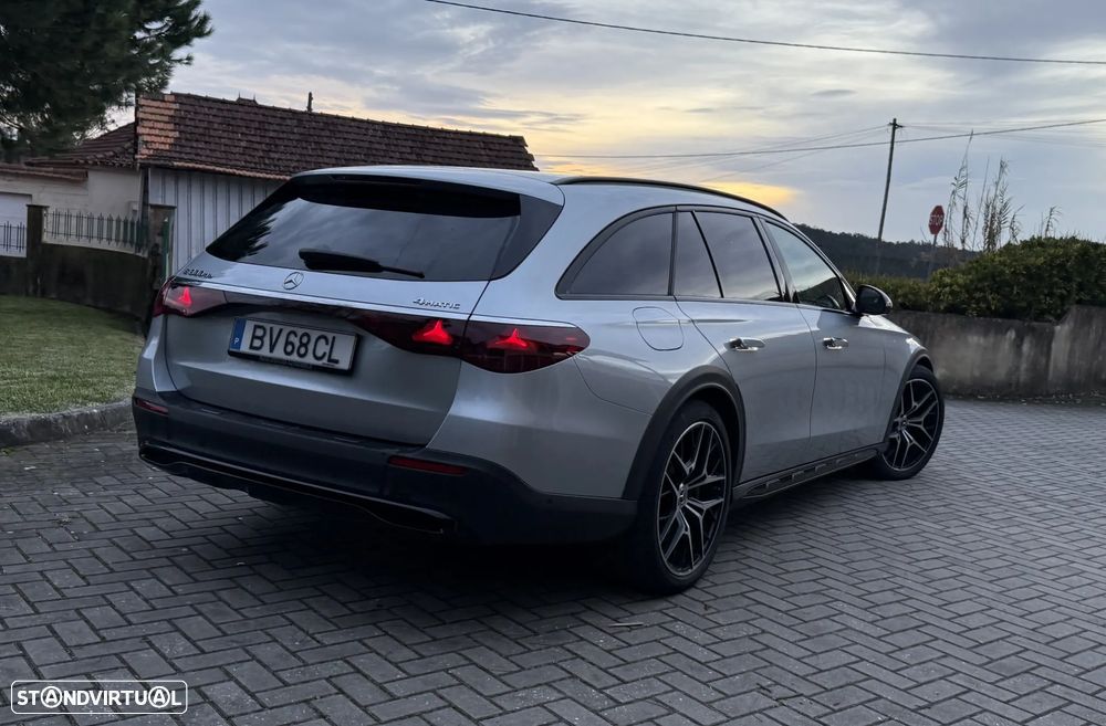 Mercedes-Benz E 300 de 4Matic All-Terrain - 10