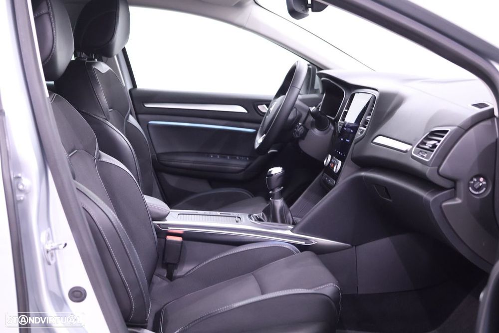 Renault Mégane Sport Tourer - 22