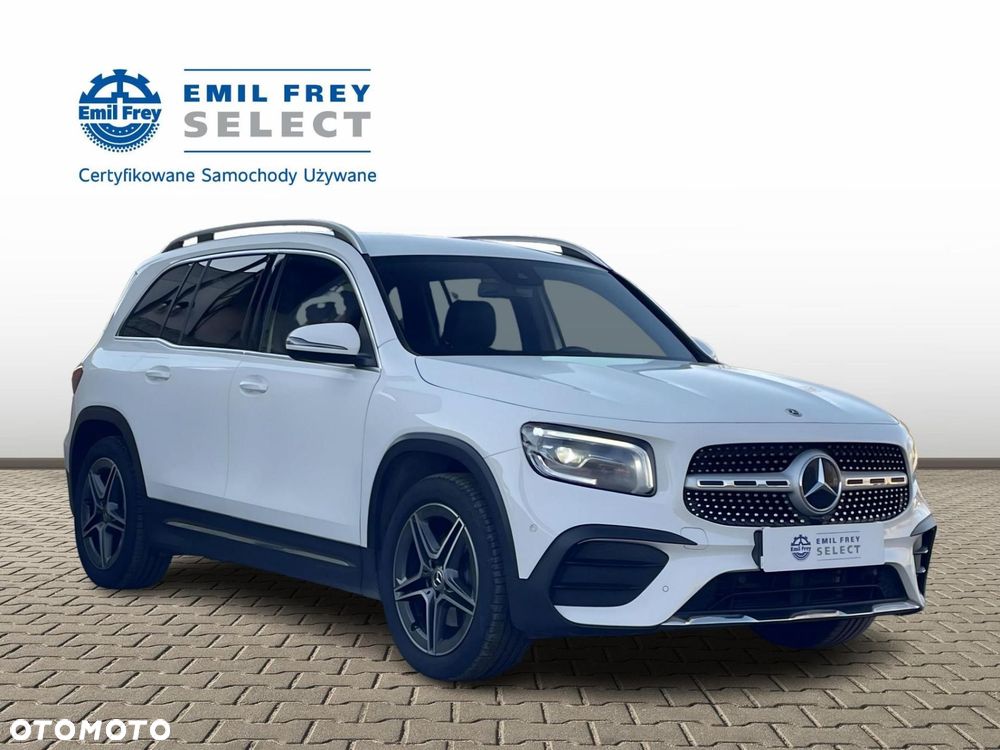 Mercedes-Benz GLB - 8