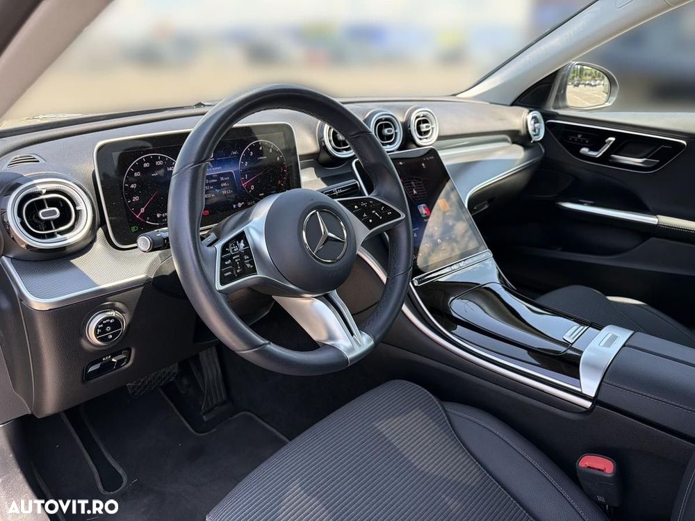 Mercedes-Benz C - 10