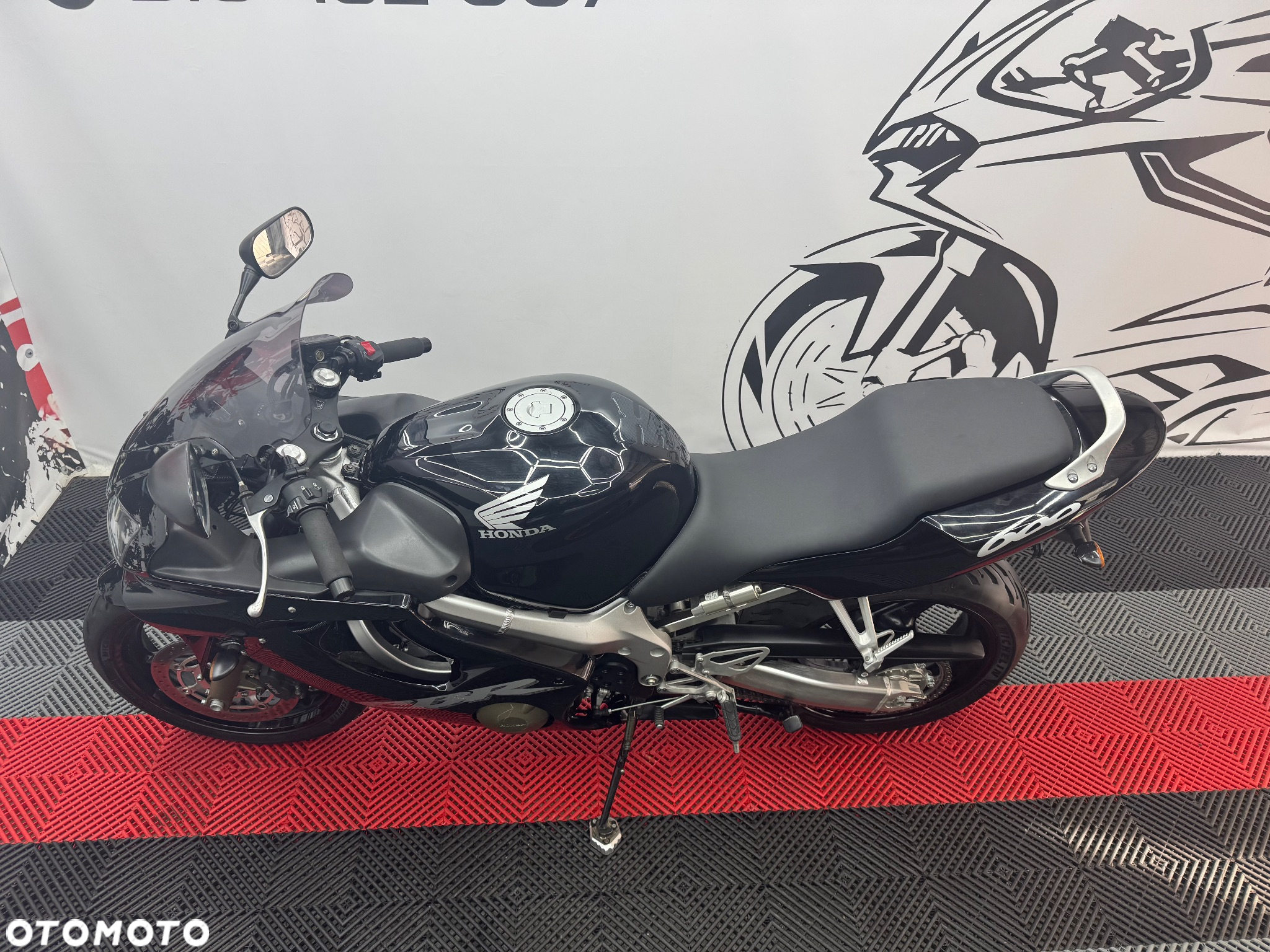 Honda CBR - 7