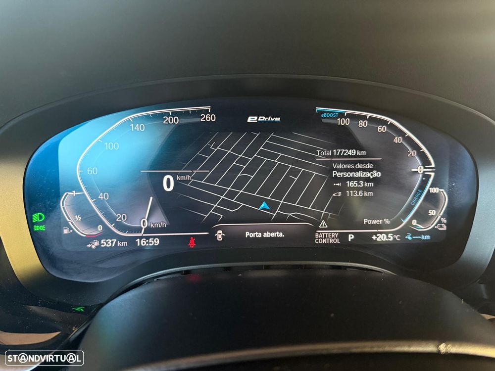 BMW 530 e Pack Desportivo M - 23
