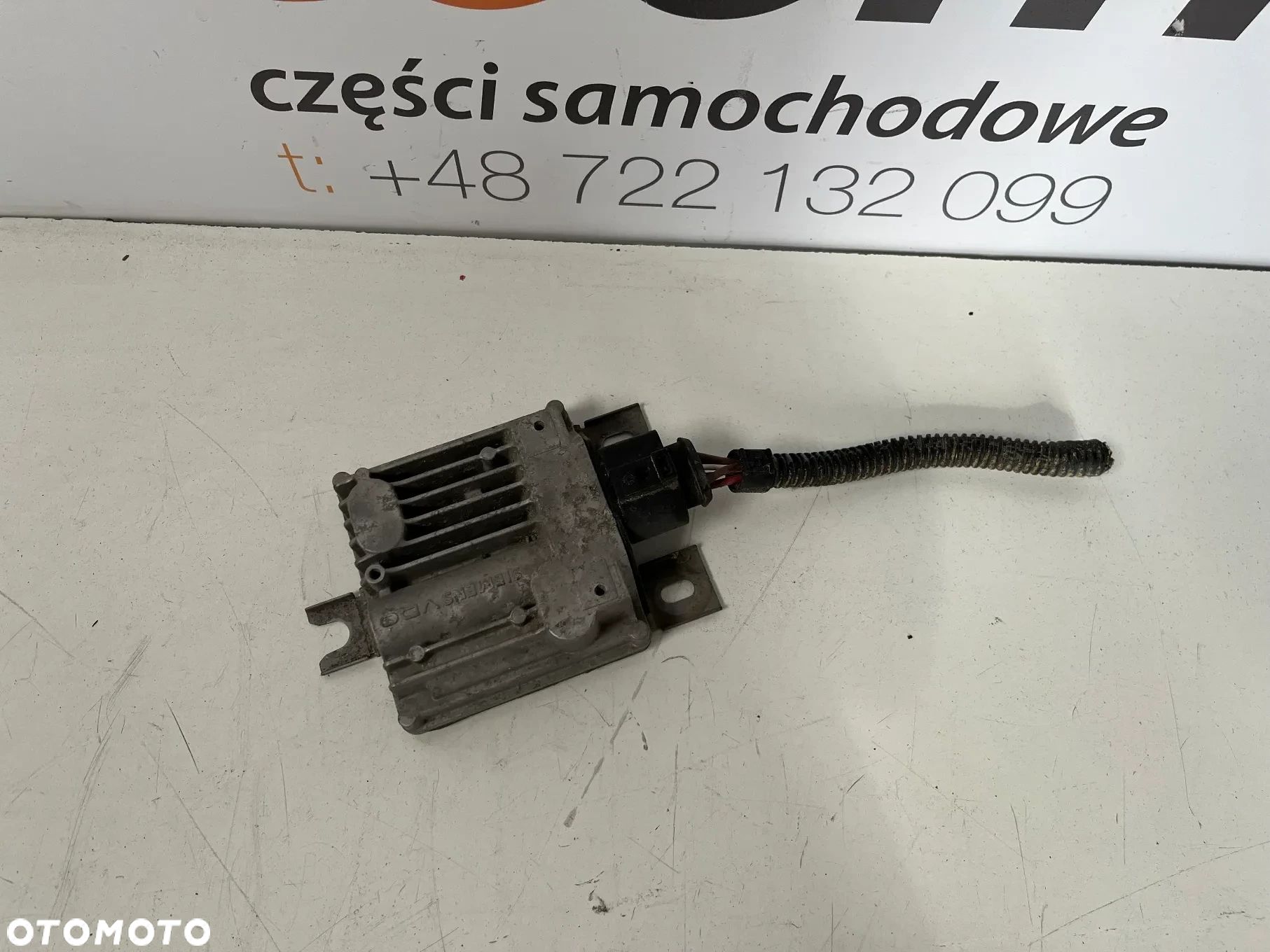 VW TOUAREG 7P  CAYENNE STEROWNIK POMPY PALIWA 7P0906093A - 1
