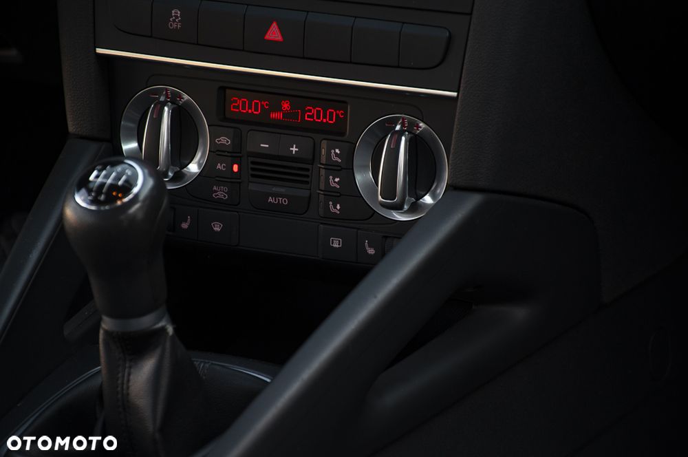 Audi A3 Sportback 1.6 Attraction - 23