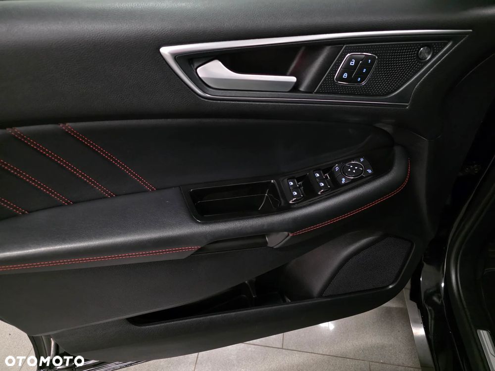 Ford Edge 2.0 EcoBlue Twin-Turbo 4WD ST-Line - 22