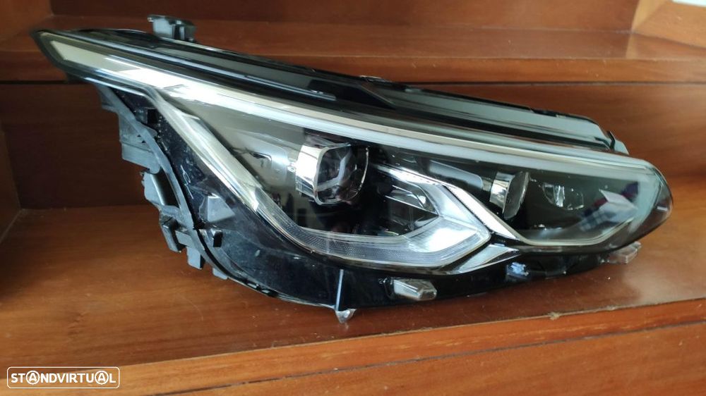 farol direito full Led Golf 8 - 2