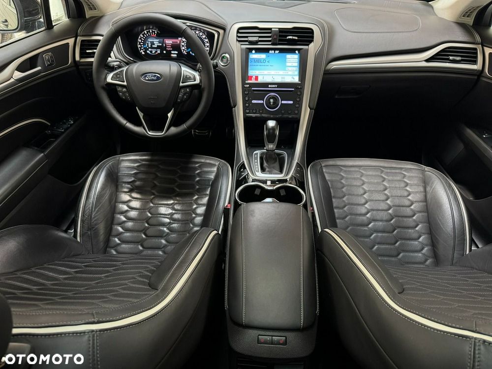 Ford Mondeo 2.0 TDCi Bi-Turbo PowerShift-Aut Vignale - 24