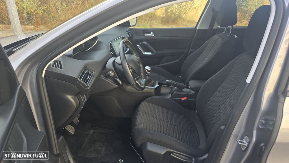 Peugeot 308 1.5 BlueHDi Style - 10