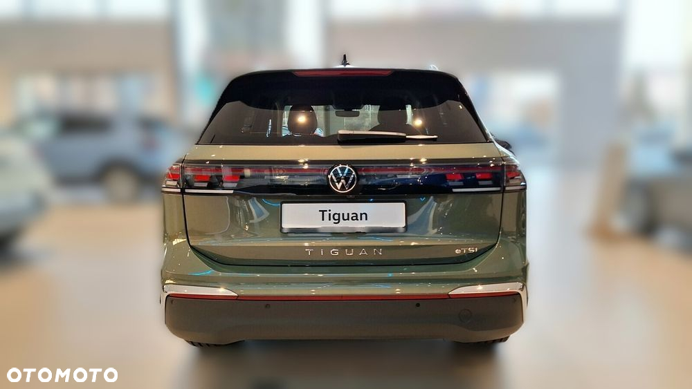 Volkswagen Tiguan 1.5 eTSI Elegance DSG - 4