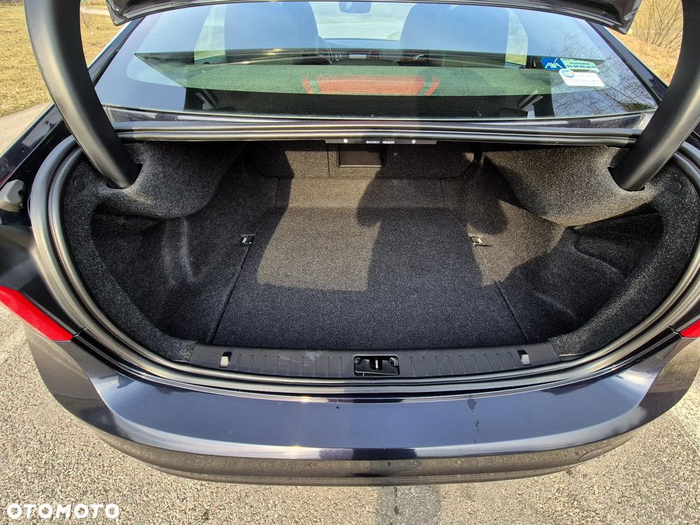 Volvo S60 D2 Momentum - 20