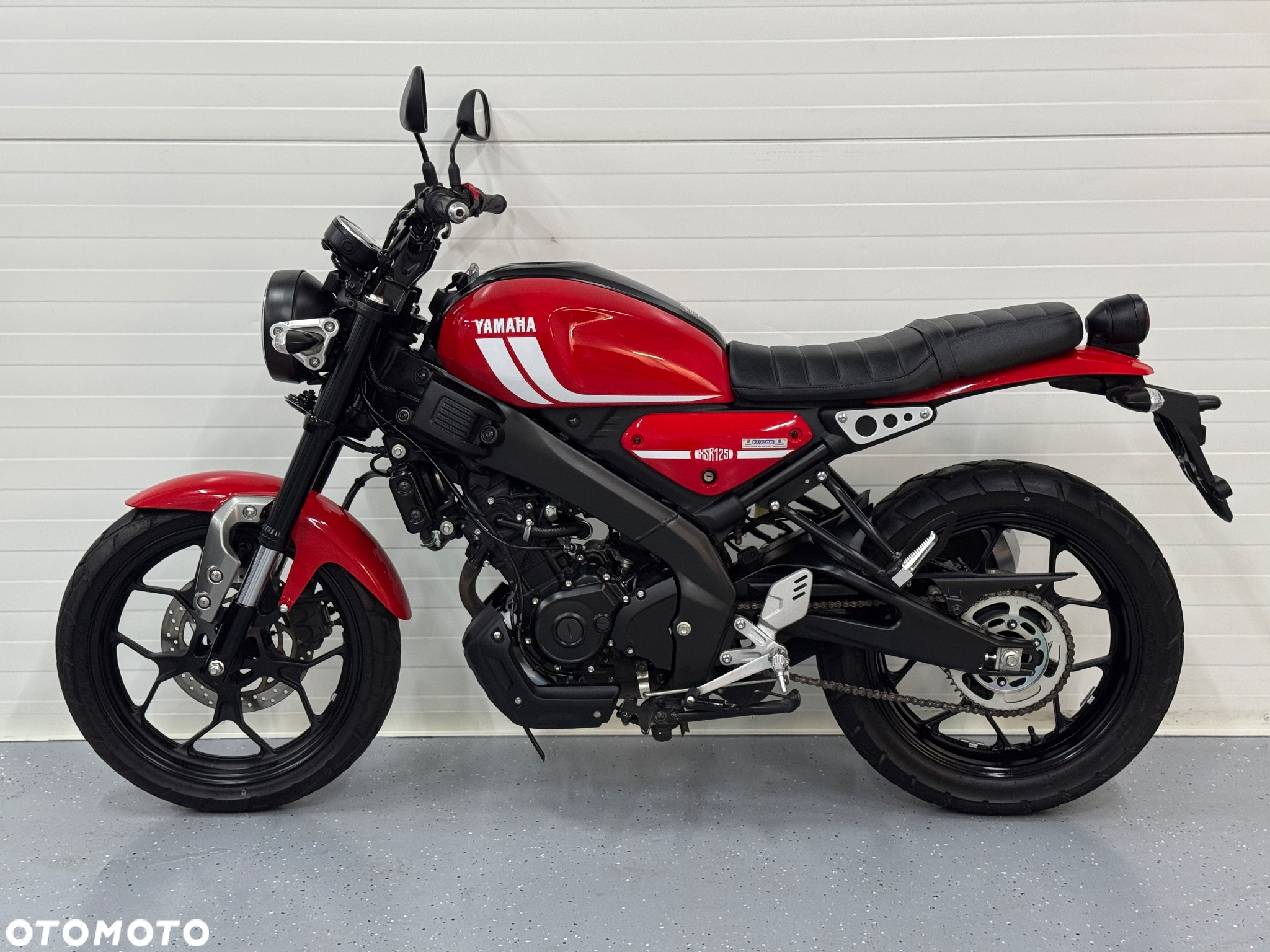 Yamaha XSR - 9