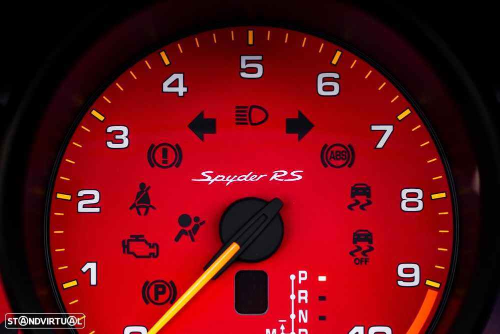 Porsche 718 Spyder RS - 56