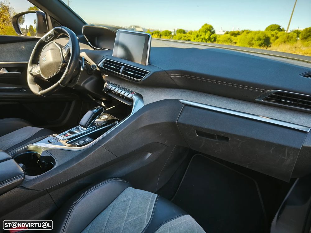 Peugeot 3008 1.6 Hybrid GT Line e-EAT8 - 9