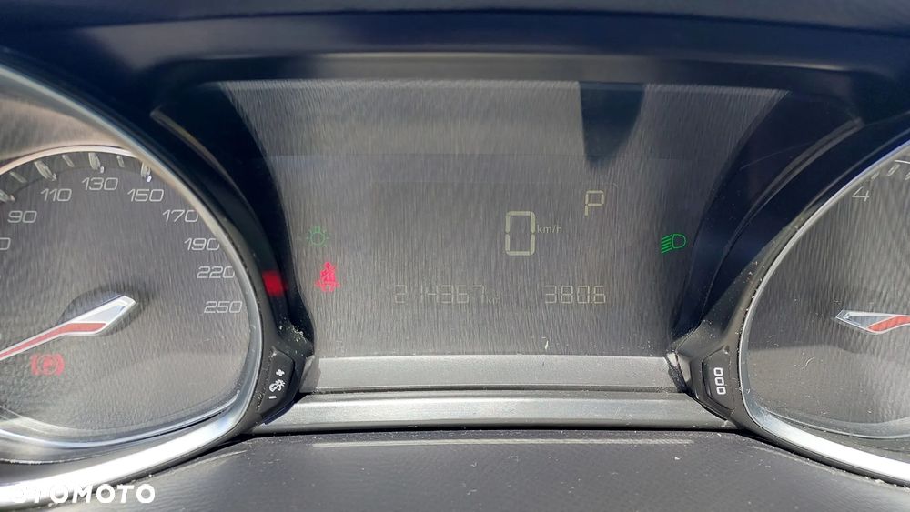 Peugeot 308 - 15