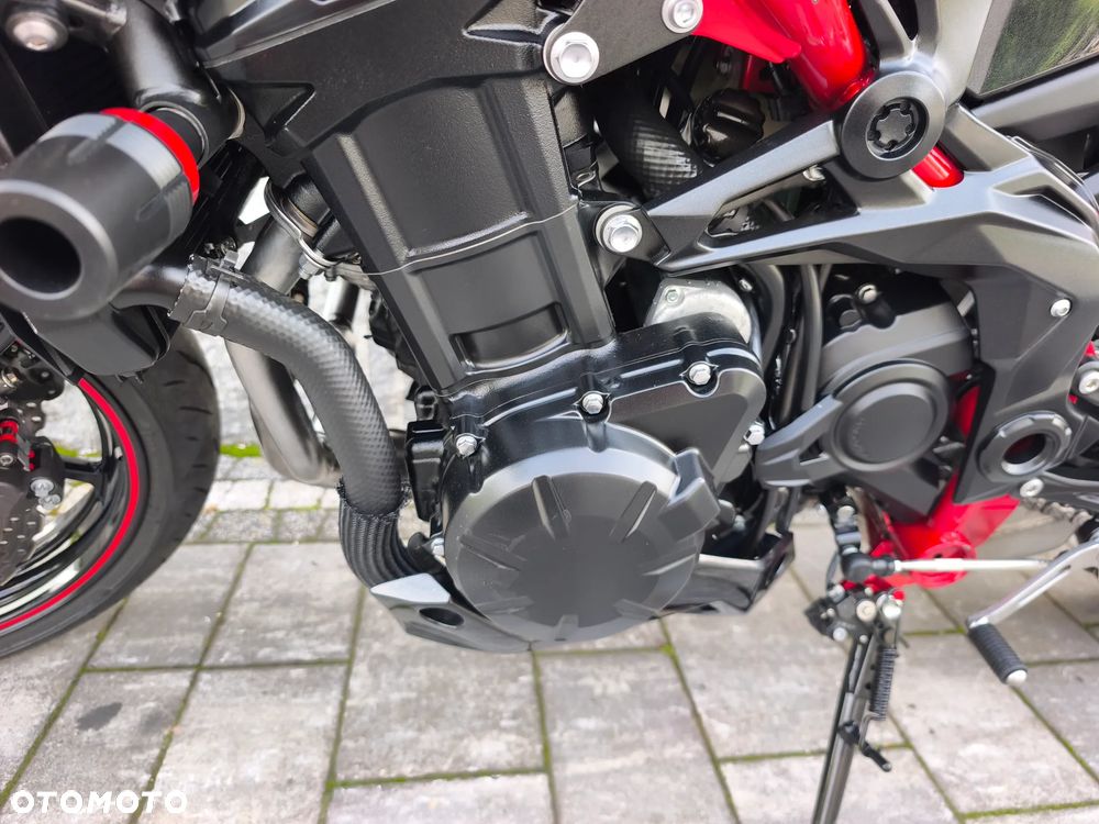 Kawasaki Z 900 - 27