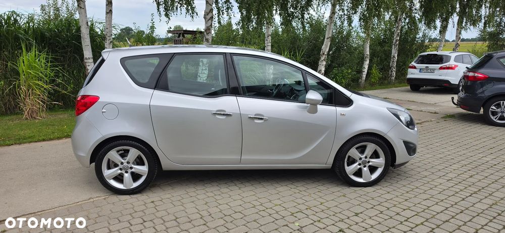 Opel Meriva - 9