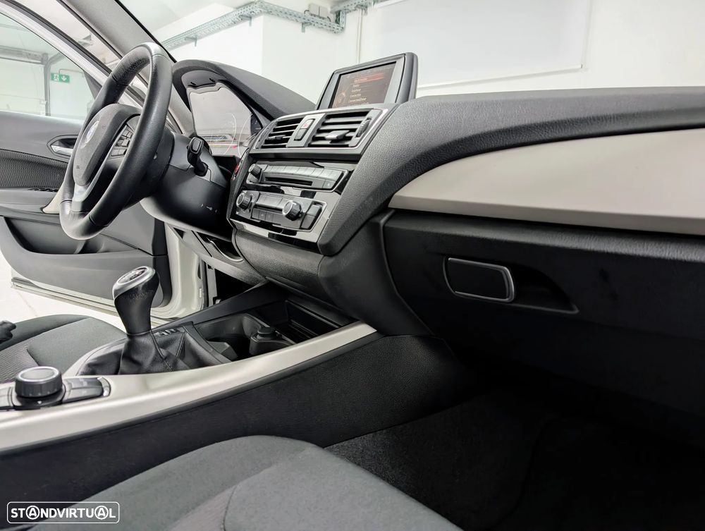 BMW 116 d EfficientDynamics - 2