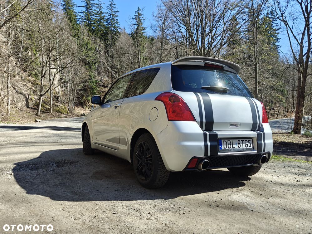 Suzuki Swift - 6