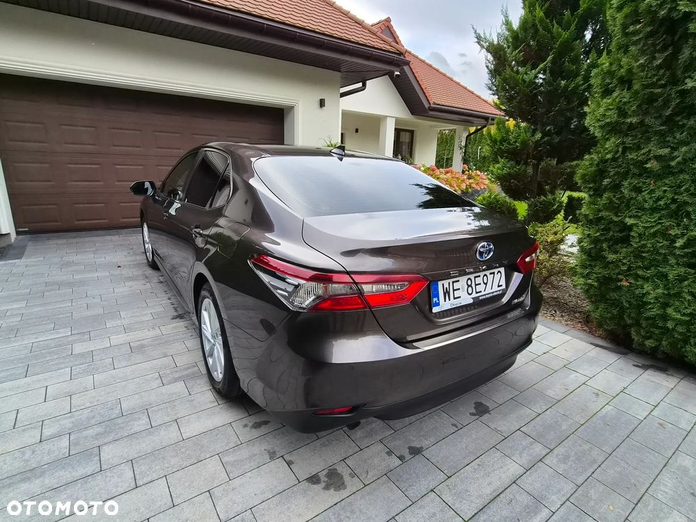 Toyota Camry - 26