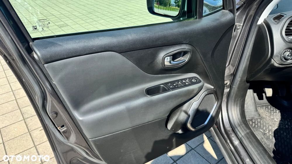 Jeep Renegade 1.4 MultiAir Limited FWD S&S - 31