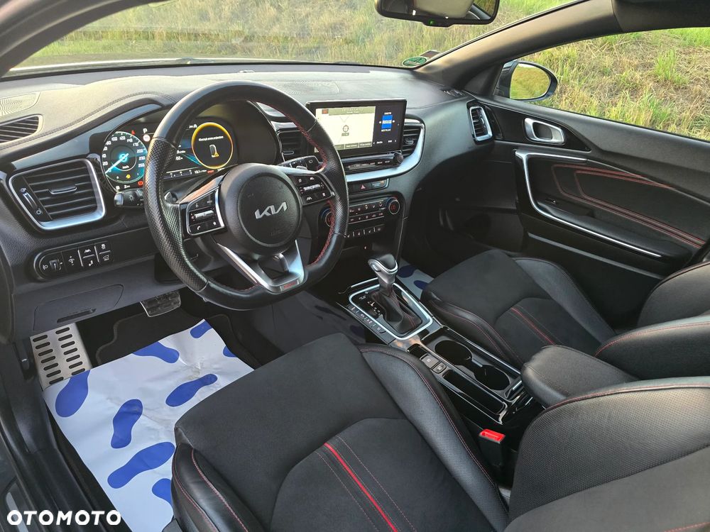 Kia ProCeed 1.6 T-GDI DCT7 OPF GT - 22