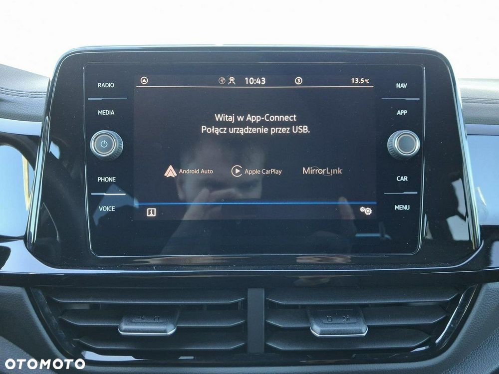 Volkswagen T-Roc - 24