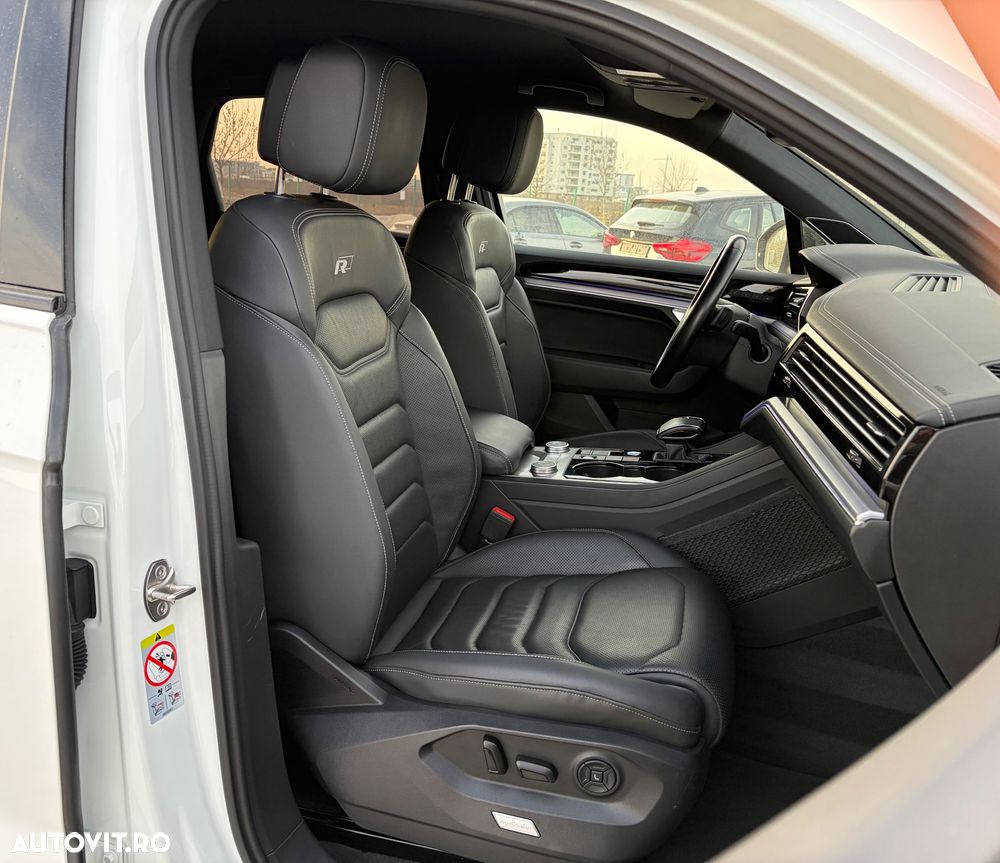 Volkswagen Touareg - 7