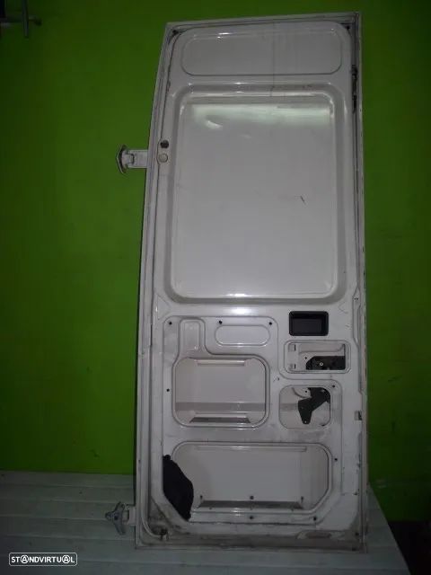 Porta de Trás Direita Iveco Daily -  2000 / 2010 - 3