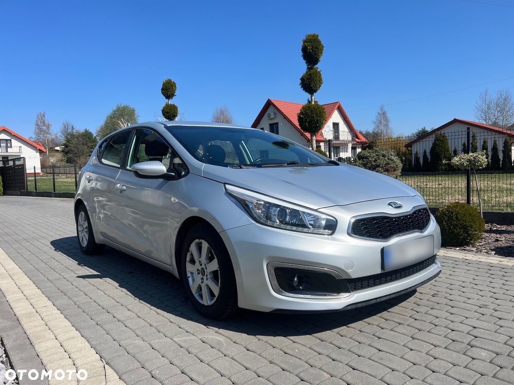 Kia Ceed - 3