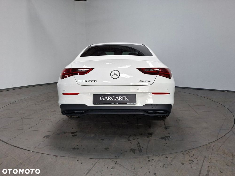 Mercedes-Benz CLA - 6