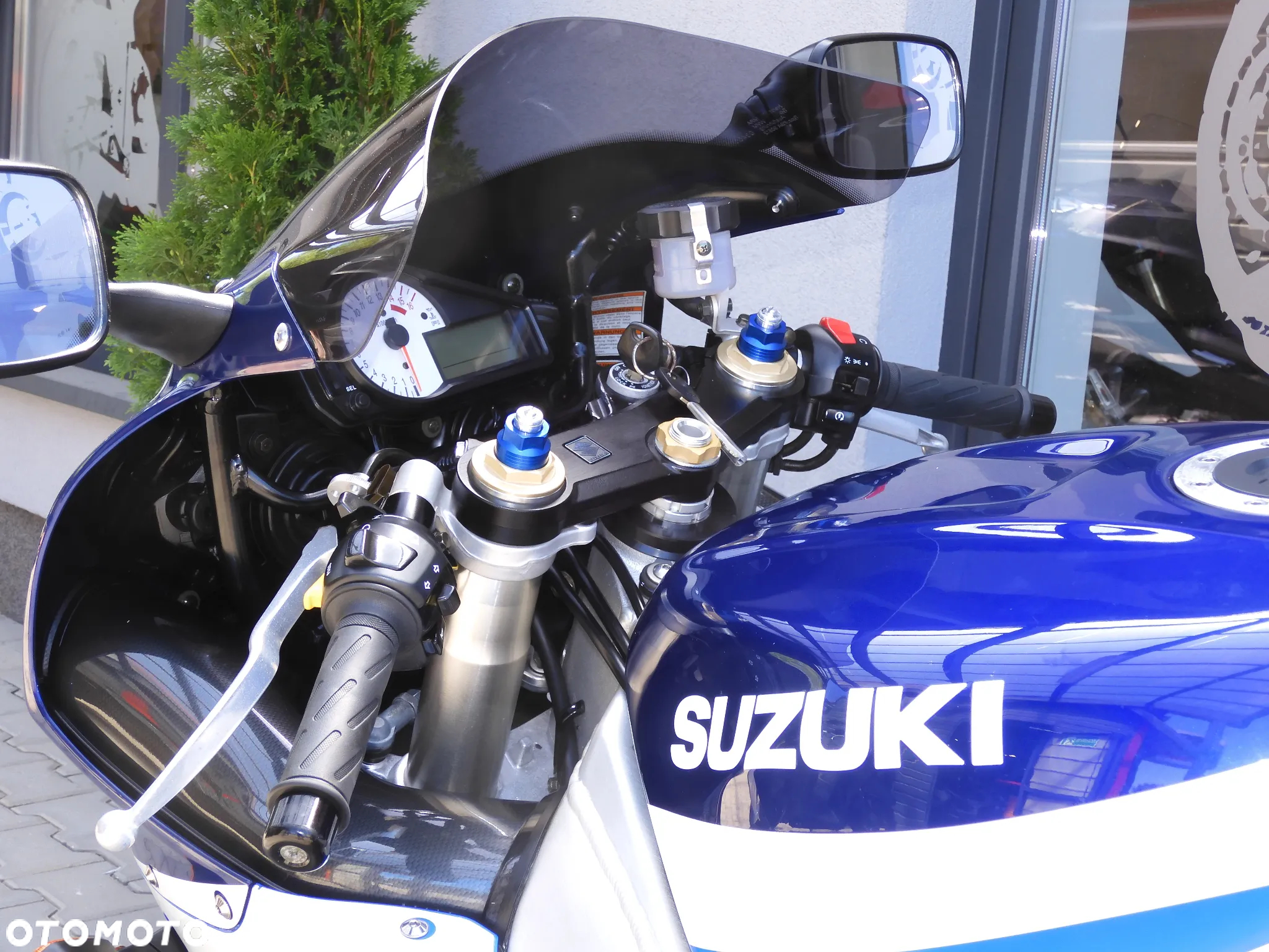 Suzuki GSX-R - 34
