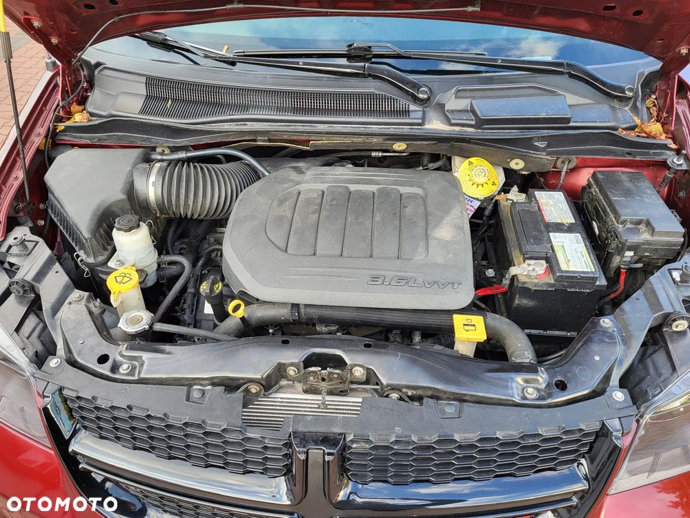 Dodge Grand Caravan - 23