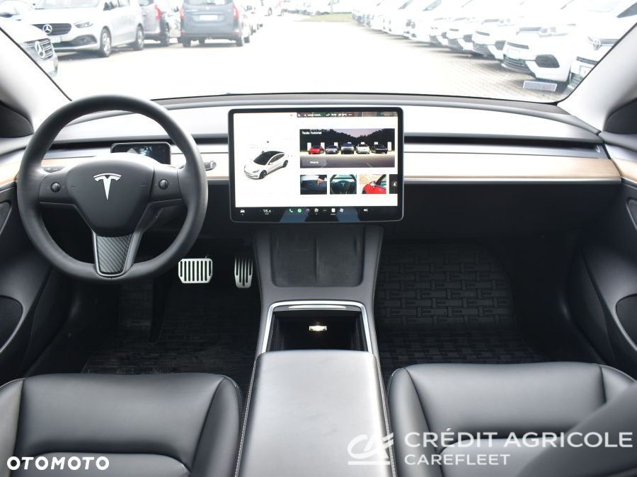 Tesla Model 3 RWD - 19
