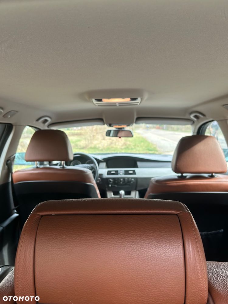 BMW Seria 5 520d - 10