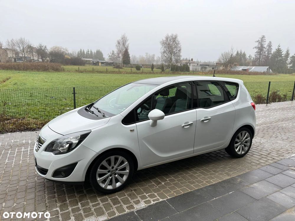 Opel Meriva 1.4 T Cosmo - 4